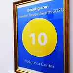 דירה Center
