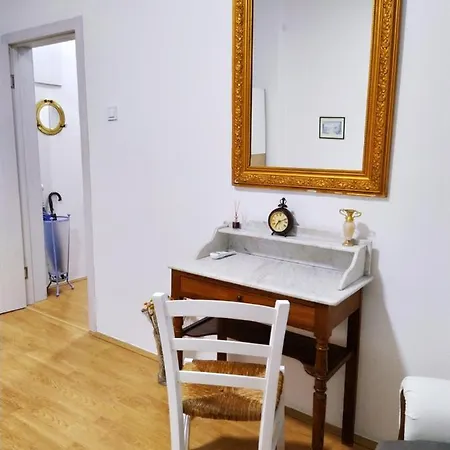 Apartman Center *